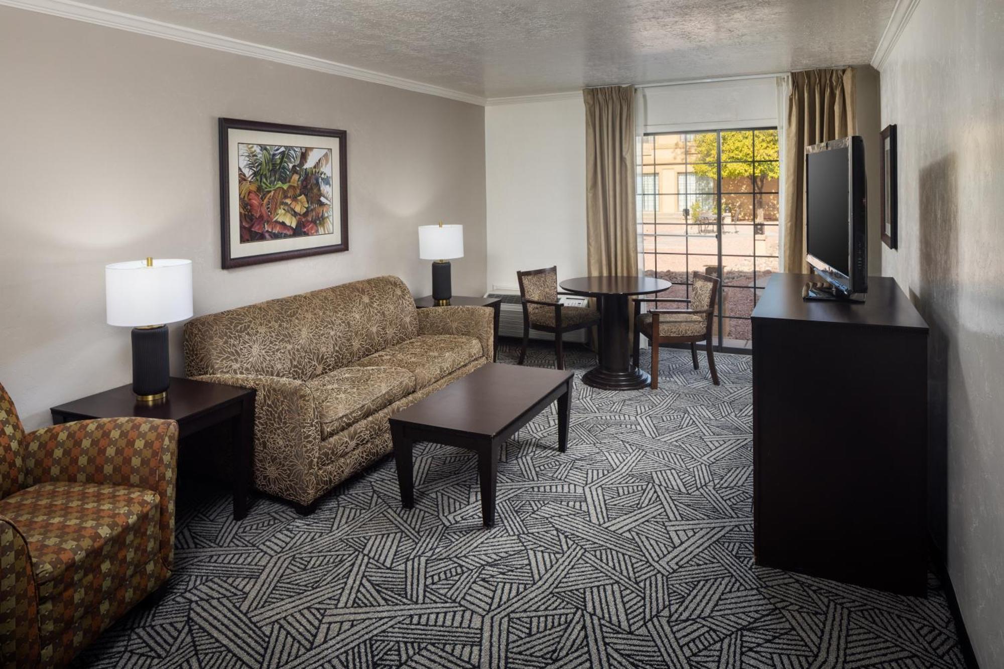 Wyndham Tucson Airport Hotel & Conference Center Exterior foto